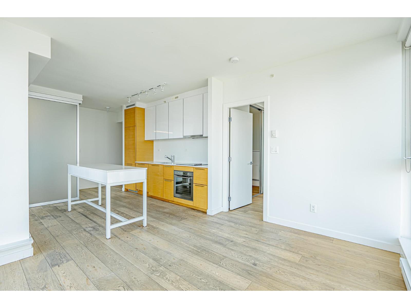 2606 13438 Central Avenue, Surrey, British Columbia  V3T 0N2 - Photo 11 - R3081833