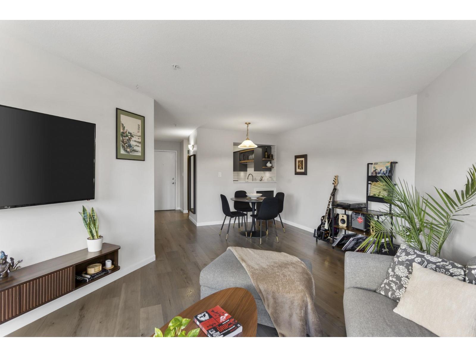 215 20454 53 Avenue, Langley, British Columbia  V3A 7S1 - Photo 3 - R3081997