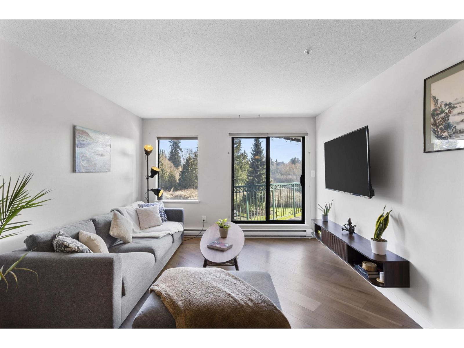 215 20454 53 AVENUE, Langley, British Columbia