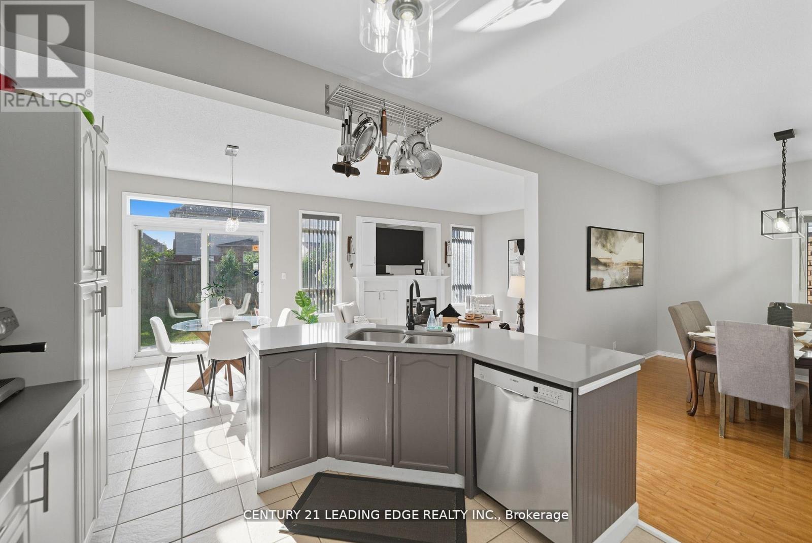 84 Tallships Drive, Whitby (Port Whitby), Ontario  L1N 9X5 - Photo 15 - E12634472