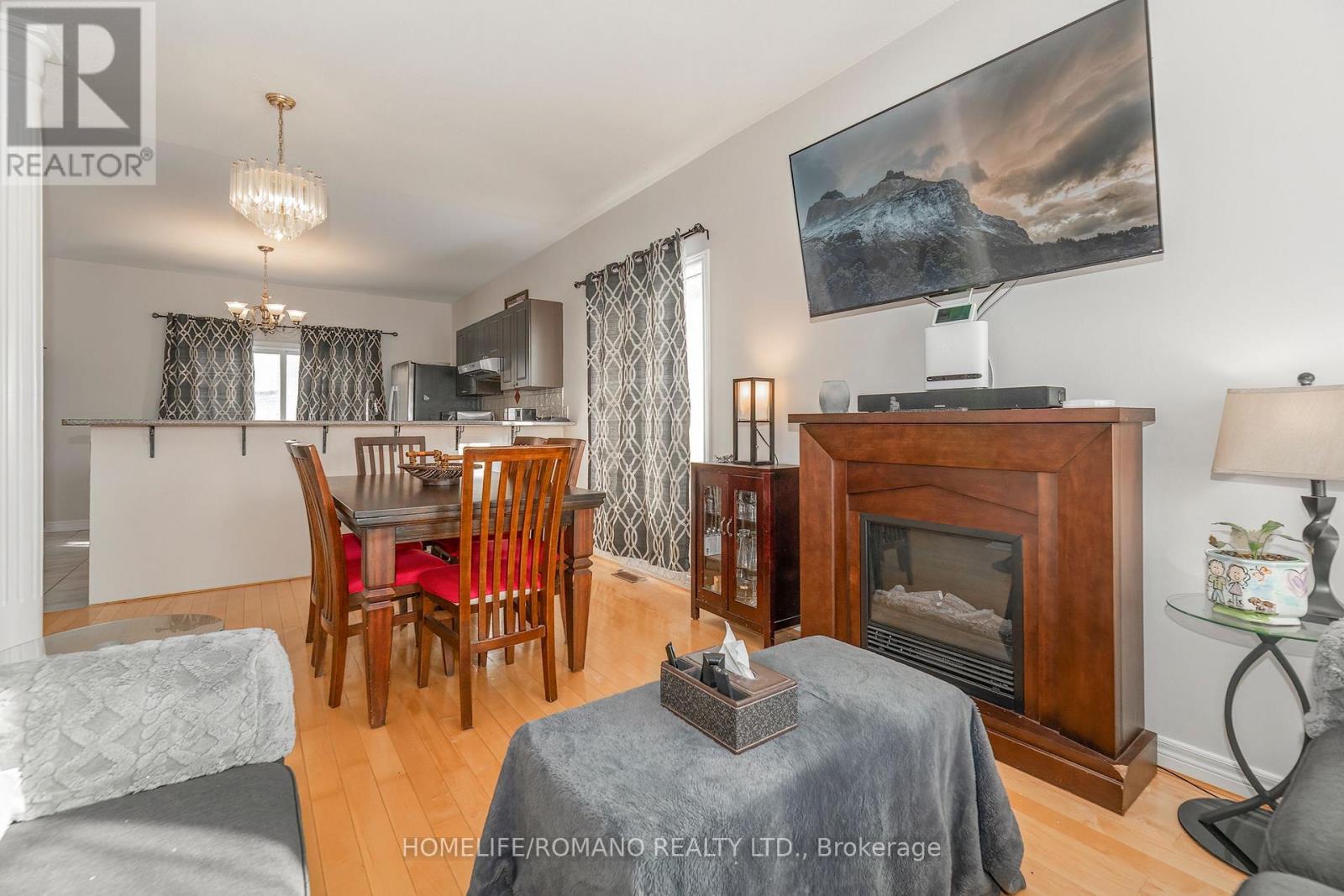 25 Bedell Crescent, Whitby, Ontario  L1R 2N8 - Photo 13 - E12718258