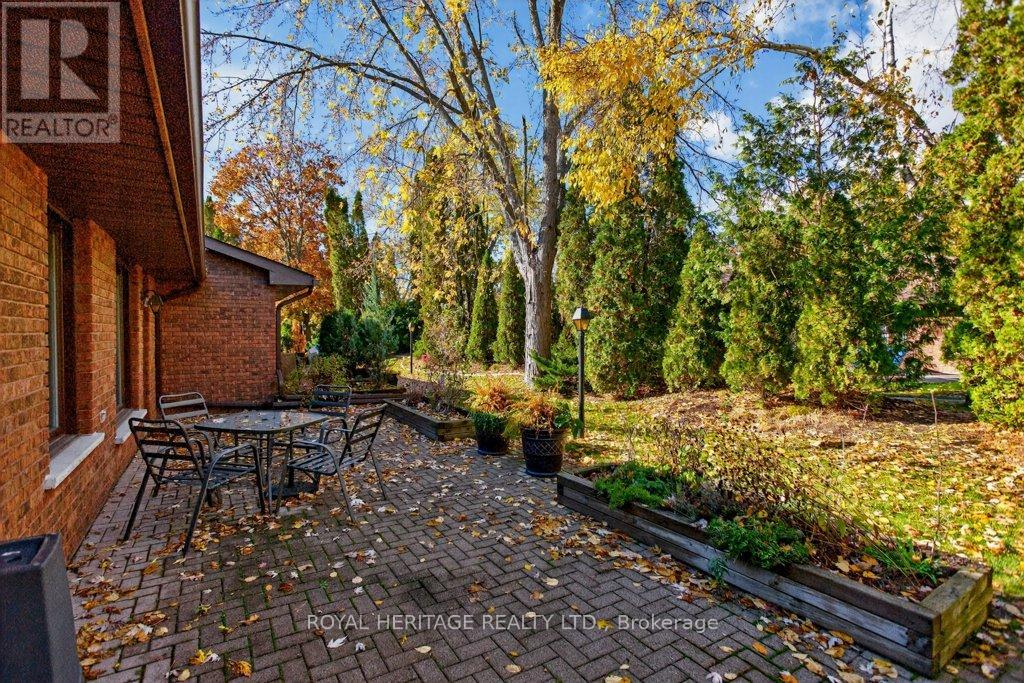 405 - 200 East Street S, Kawartha Lakes, Ontario  K0M 1A0 - Photo 17 - X12701736