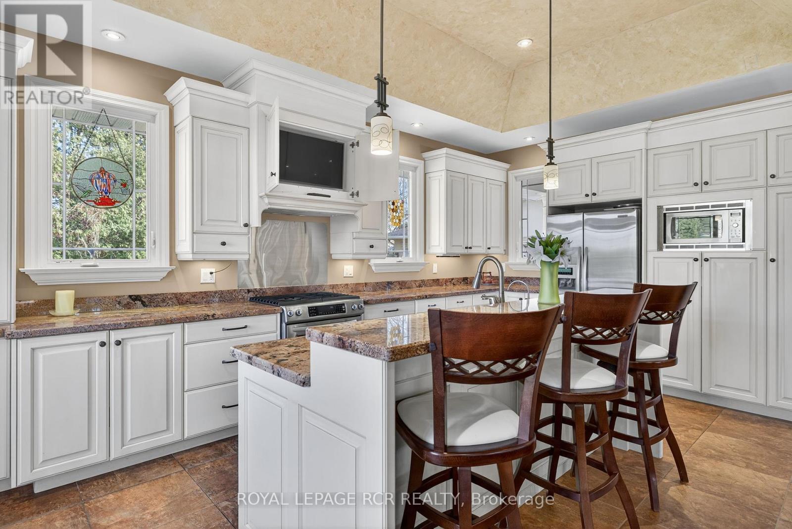 181 Queen Street S, New Tecumseth, Ontario  L0G 1W0 - Photo 13 - N12716622