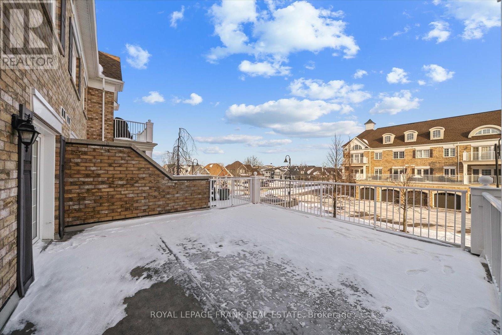 204 - 385 Lakebreeze Drive, Clarington, Ontario  L1B 0A4 - Photo 18 - E12718836