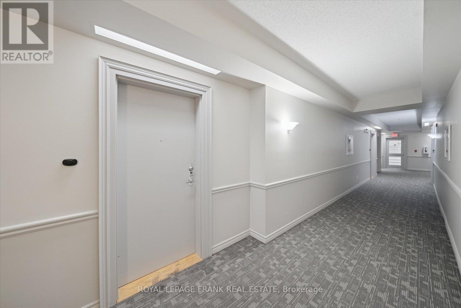 204 - 385 Lakebreeze Drive, Clarington, Ontario  L1B 0A4 - Photo 4 - E12718836