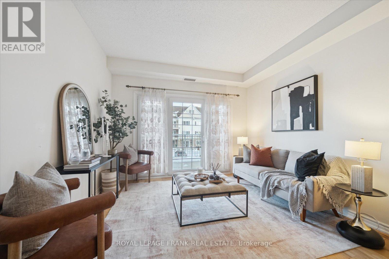 204 - 385 Lakebreeze Drive, Clarington, Ontario  L1B 0A4 - Photo 5 - E12718836