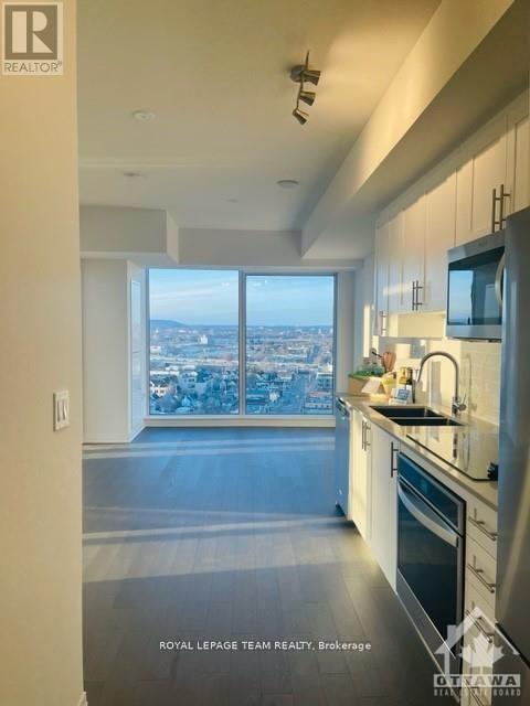 1502 - 805 Carling Avenue, Ottawa, Ontario  K1S 5W9 - Photo 5 - X12718796