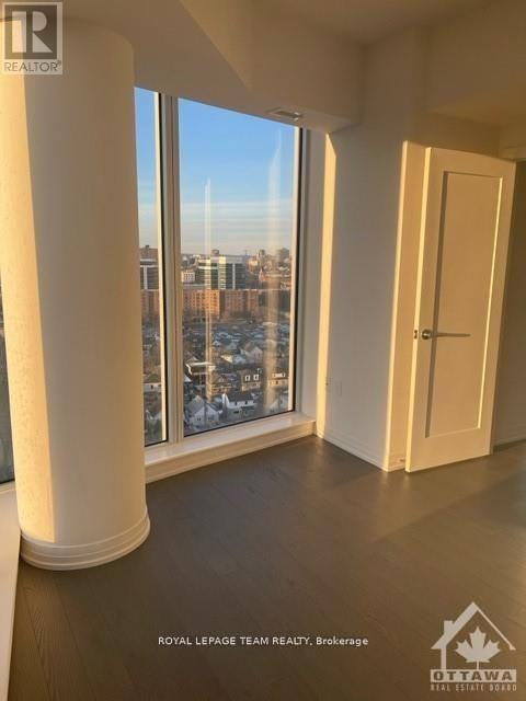 1502 - 805 Carling Avenue, Ottawa, Ontario  K1S 5W9 - Photo 8 - X12718796