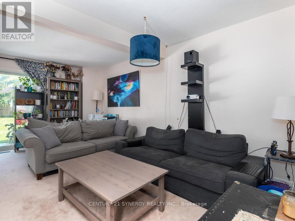 94 Bujold Court, Ottawa, Ontario  K2L 3N7 - Photo 5 - X12718830