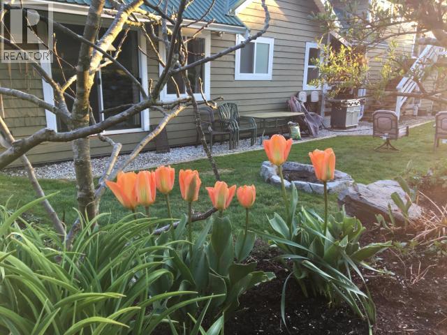 7241 Warner Street, Powell River, British Columbia   - Photo 29 - 19596