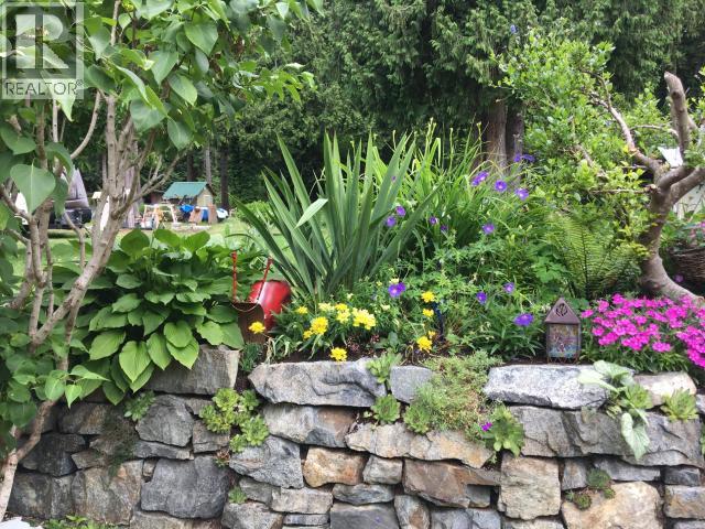 7241 Warner Street, Powell River, British Columbia   - Photo 31 - 19596