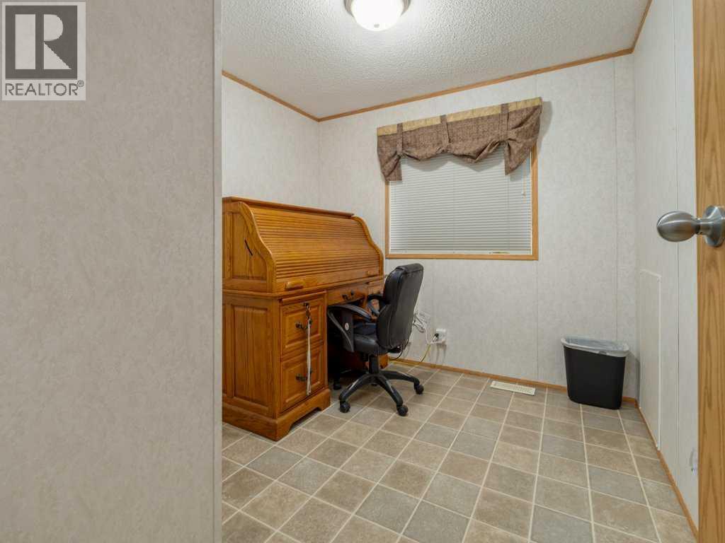 206 Station Boulevard, Coaldale, Alberta  T1M 1P5 - Photo 6 - A2270594