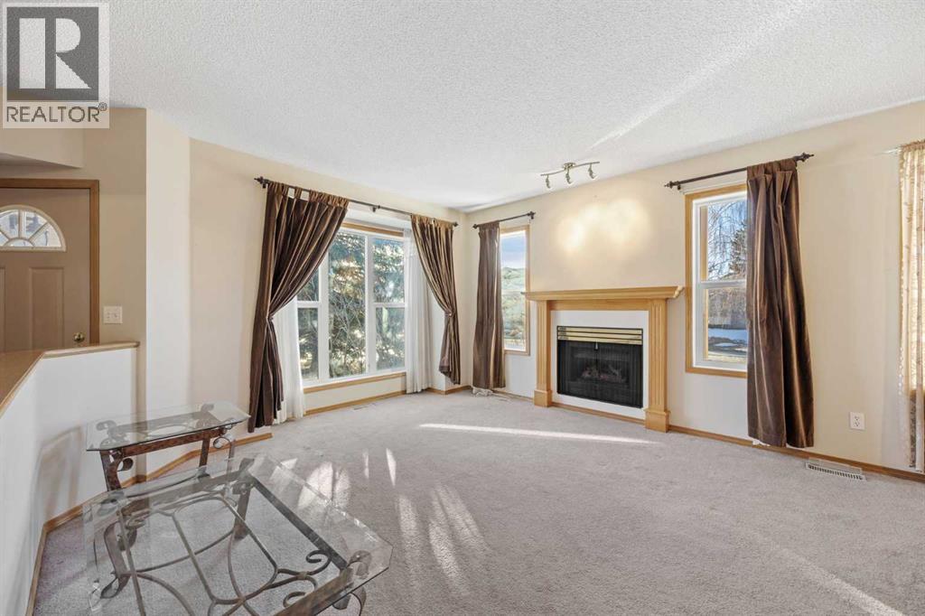 220 Sunset Place, Okotoks, Alberta  T1S 1P3 - Photo 5 - A2268466