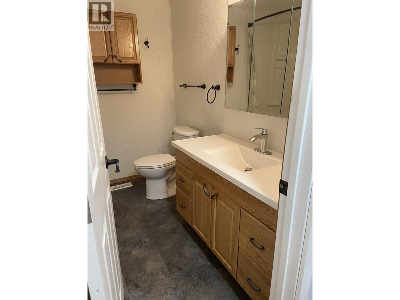 12802 Fleet Street, Charlie Lake, British Columbia  V1J 4M7 - Photo 15 - R3066185