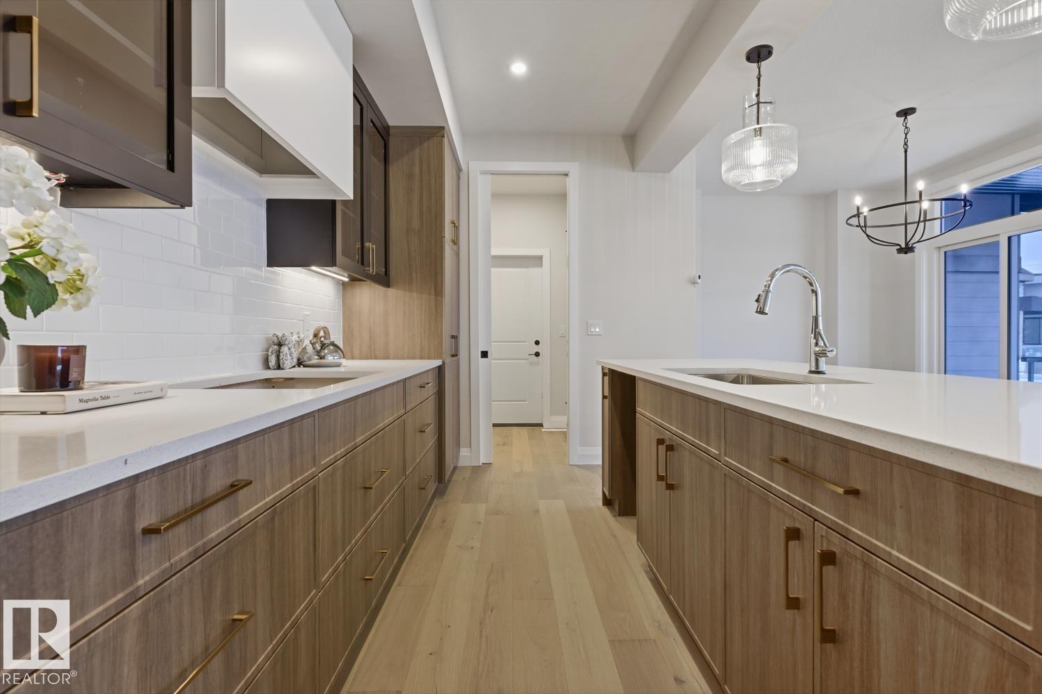 6704 Crawford Wy Sw, Edmonton, Alberta  T6W 4L7 - Photo 22 - E4470688