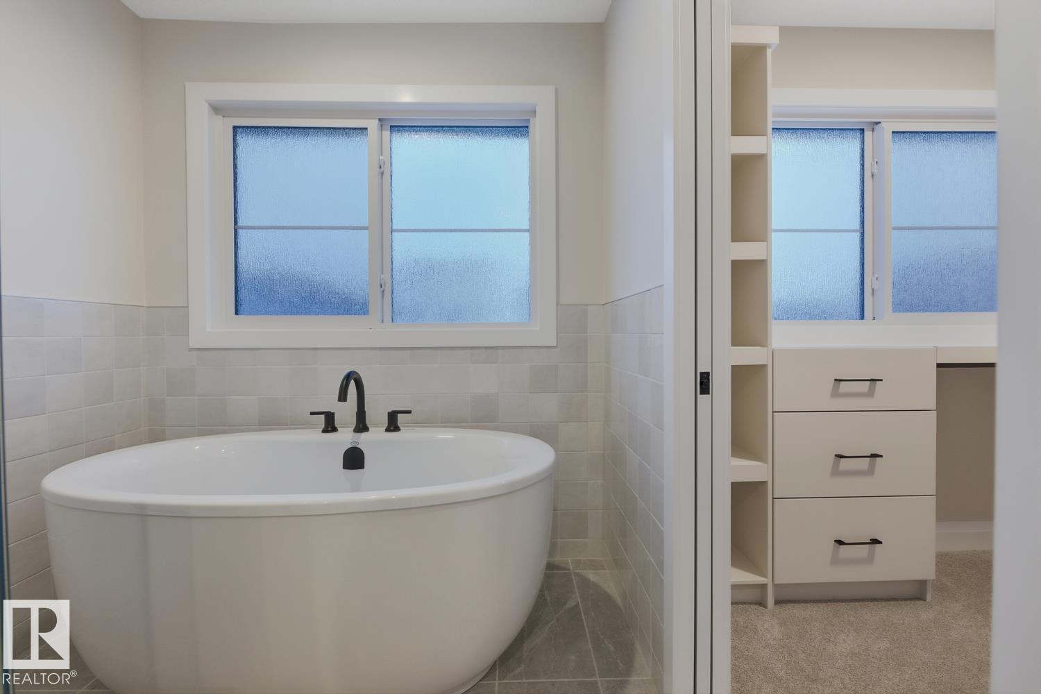 6704 Crawford Wy Sw, Edmonton, Alberta  T6W 4L7 - Photo 38 - E4470688