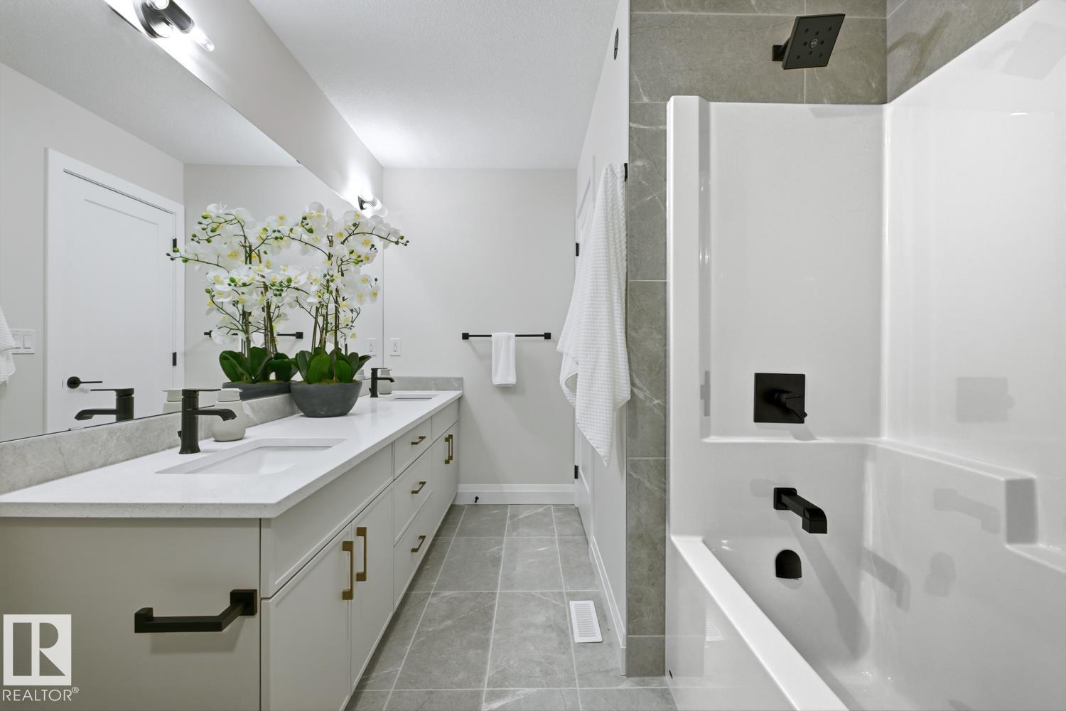 6704 Crawford Wy Sw, Edmonton, Alberta  T6W 4L7 - Photo 44 - E4470688