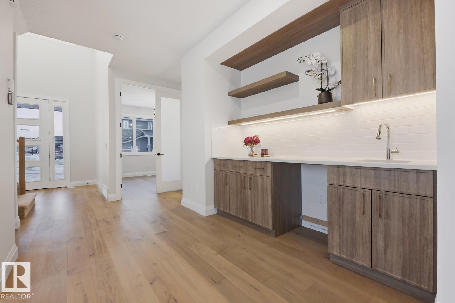 6704 Crawford Wy Sw, Edmonton, Alberta  T6W 4L7 - Photo 7 - E4470688