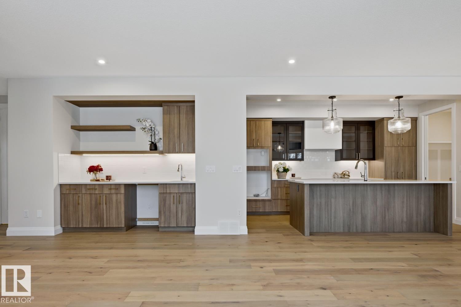 6704 Crawford Wy Sw, Edmonton, Alberta  T6W 4L7 - Photo 9 - E4470688