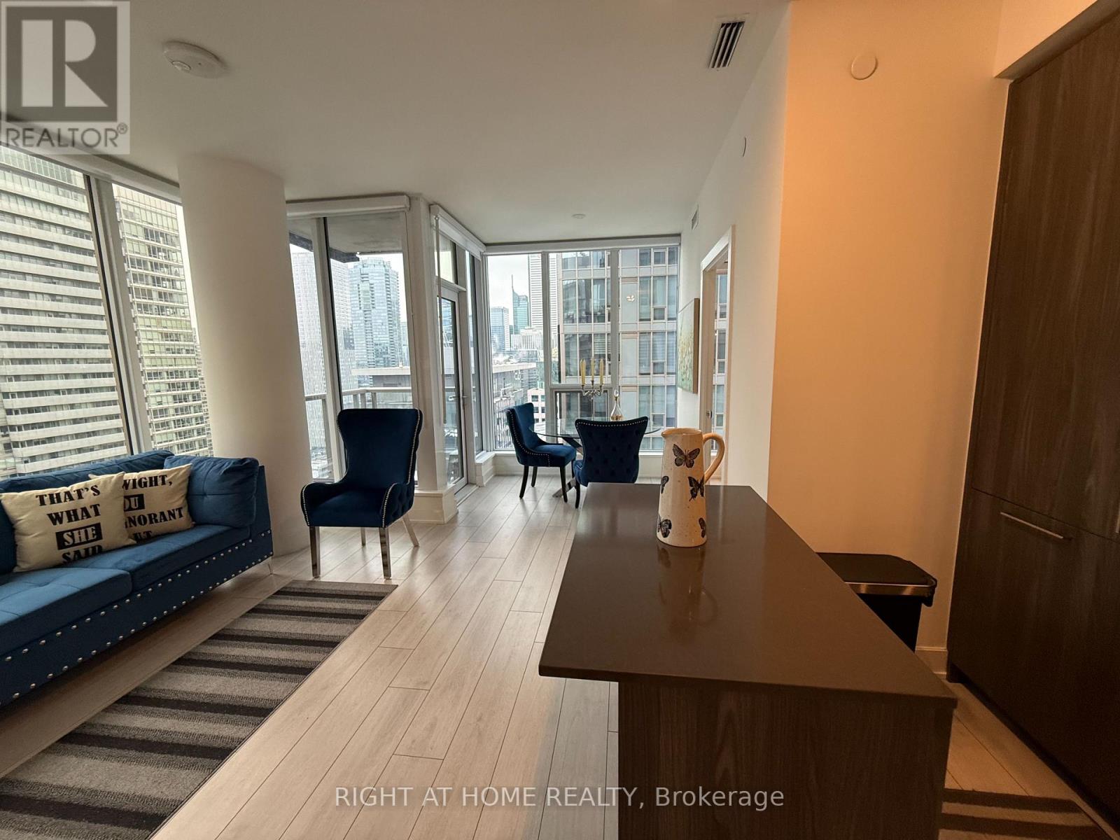 3314 - 35 Mercer Street, Toronto, Ontario  M5V 0V1 - Photo 9 - C12710334