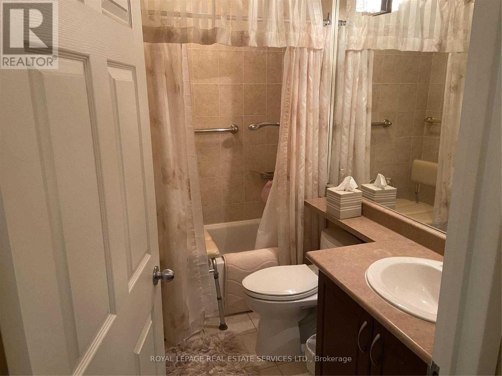 409 - 4200 Bathurst Street, Toronto, Ontario  M3H 6C7 - Photo 11 - C12718840