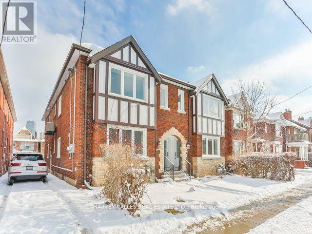 Upper - 987 Avenue Road, Toronto, Ontario  M5P 2K9 - Photo 1 - C12718844
