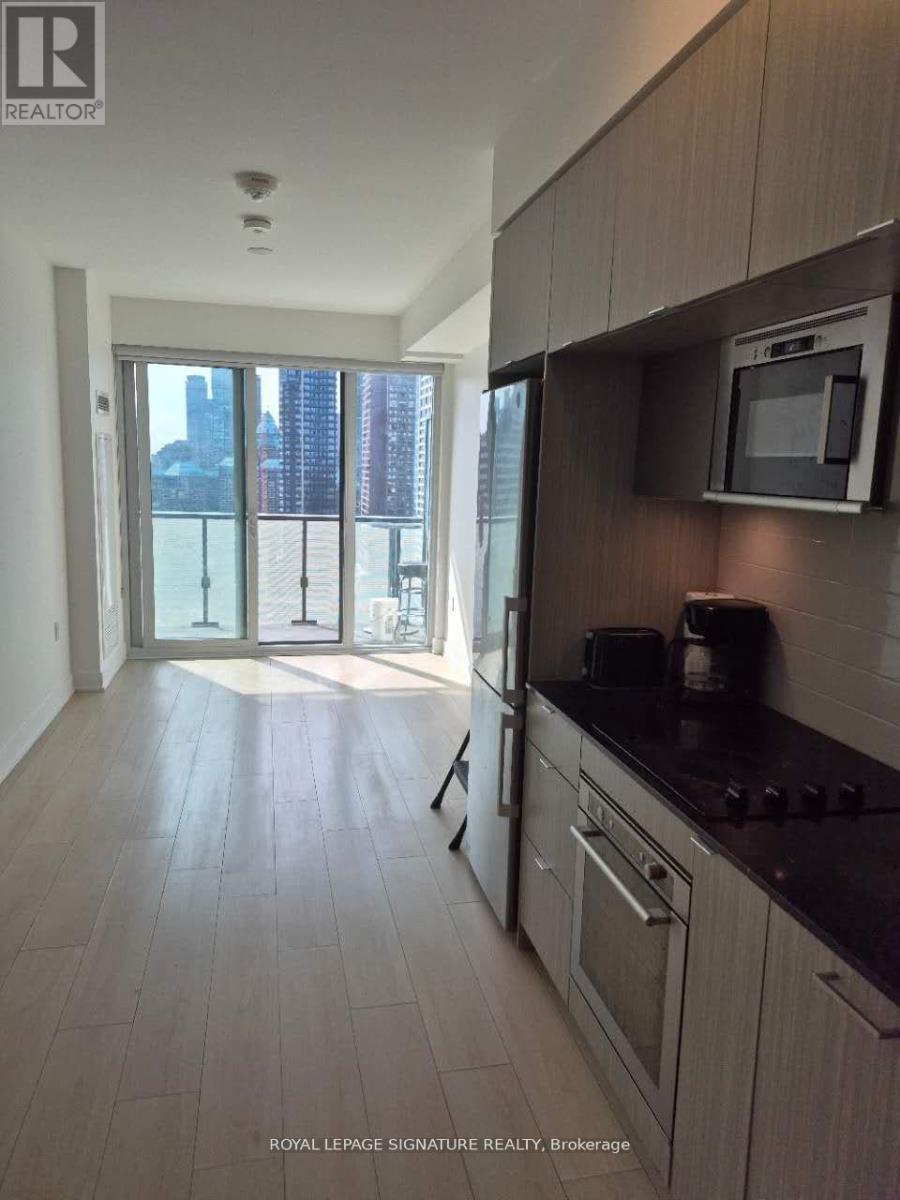 1901 - 575 Bloor Street E, Toronto, Ontario  M4W 0B2 - Photo 4 - C12718868