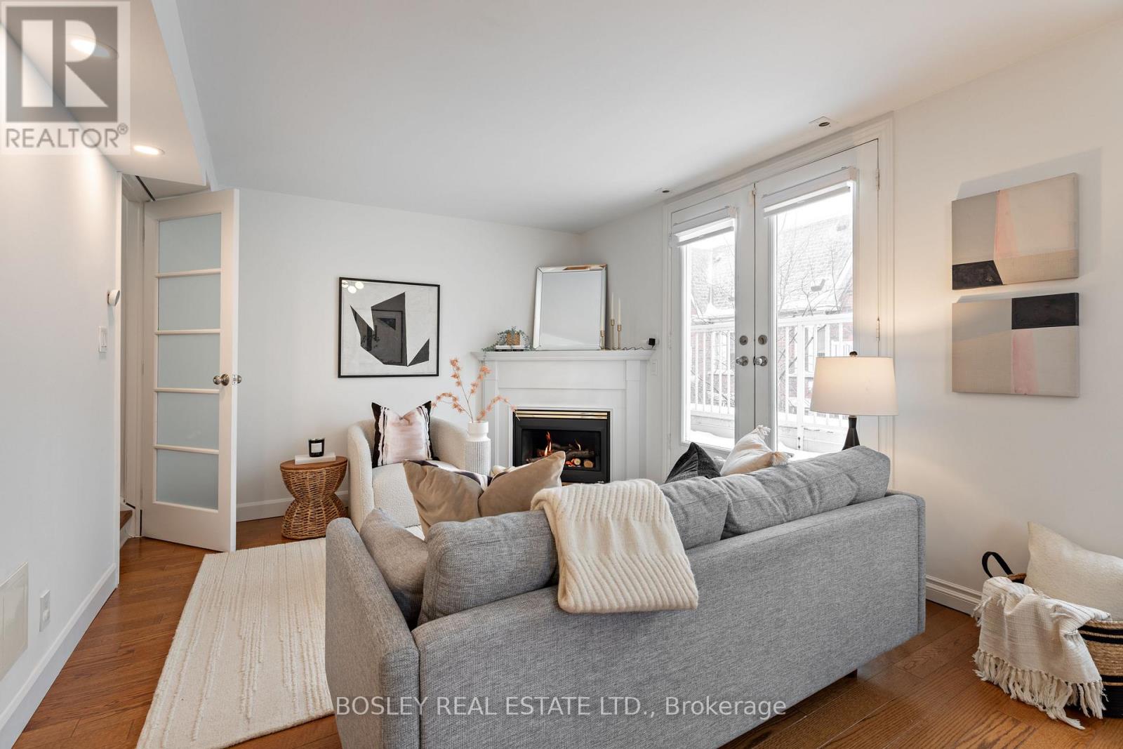 1802 - 12 Sudbury Street, Toronto, Ontario  M6J 3W7 - Photo 8 - C12718940