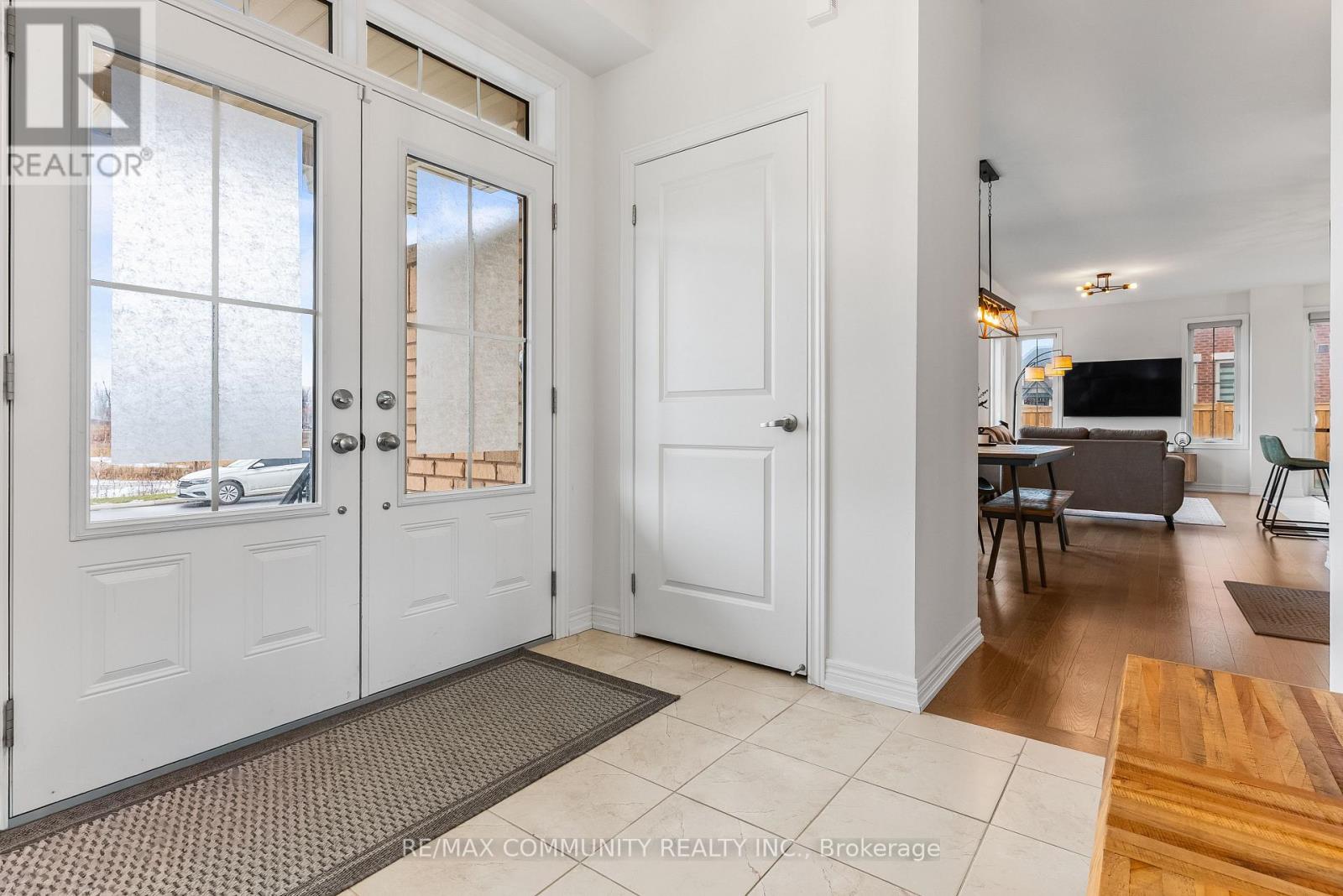 88 Littlewood Drive, Whitby, Ontario  L1P 0H4 - Photo 11 - E12718828