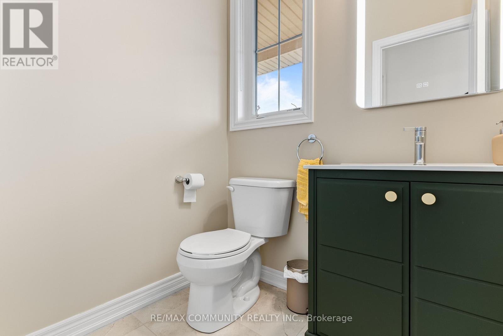 88 Littlewood Drive, Whitby, Ontario  L1P 0H4 - Photo 12 - E12718828