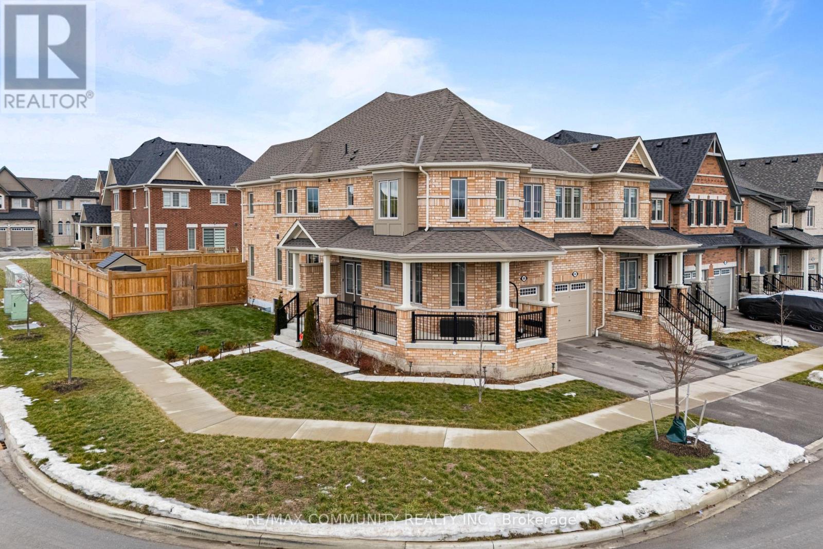 88 Littlewood Drive, Whitby, Ontario  L1P 0H4 - Photo 2 - E12718828