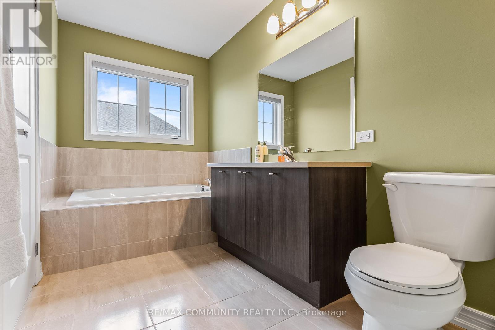 88 Littlewood Drive, Whitby, Ontario  L1P 0H4 - Photo 34 - E12718828