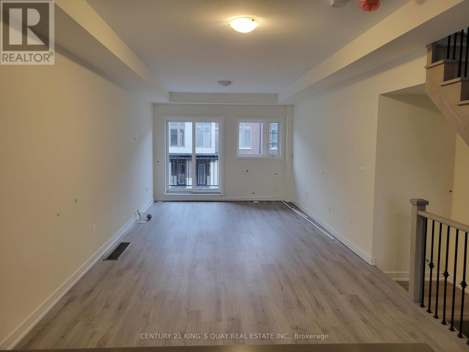 210 - 250 Finch Avenue, Pickering, Ontario  L1V 0G6 - Photo 3 - E12718856