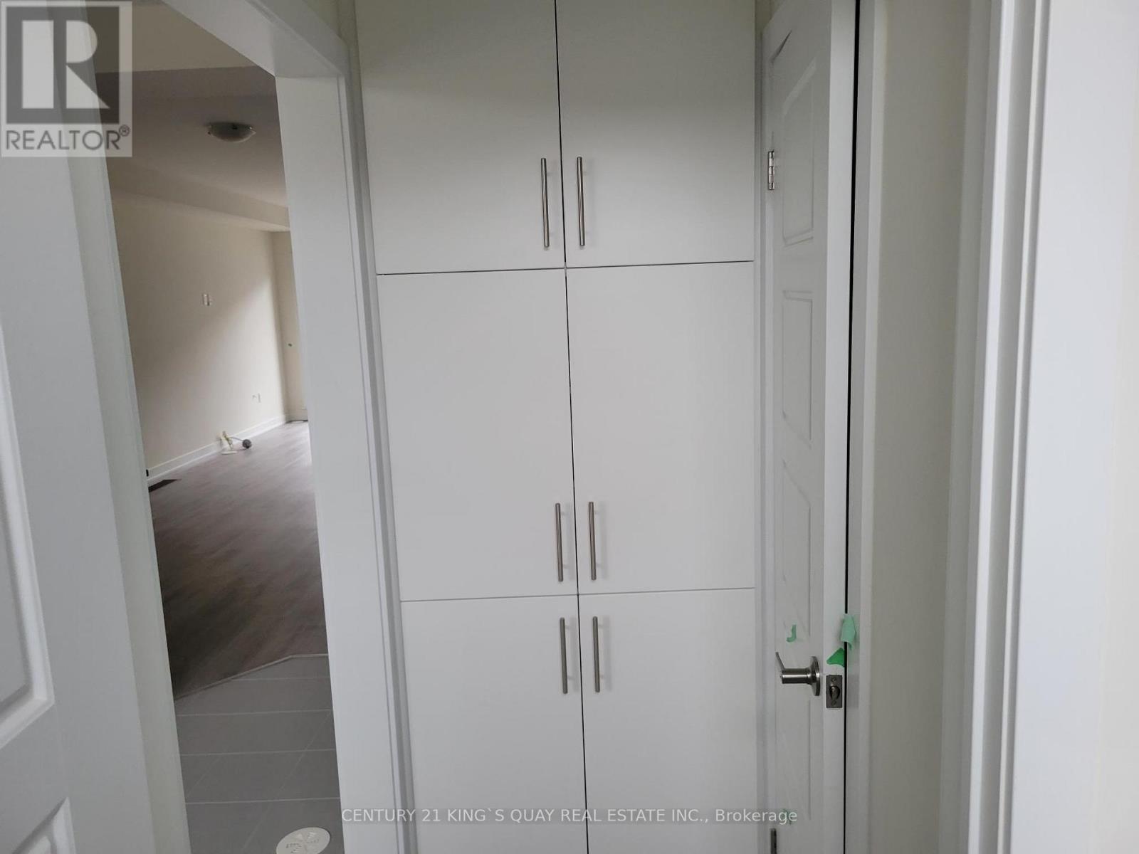 210 - 250 Finch Avenue, Pickering, Ontario  L1V 0G6 - Photo 8 - E12718856