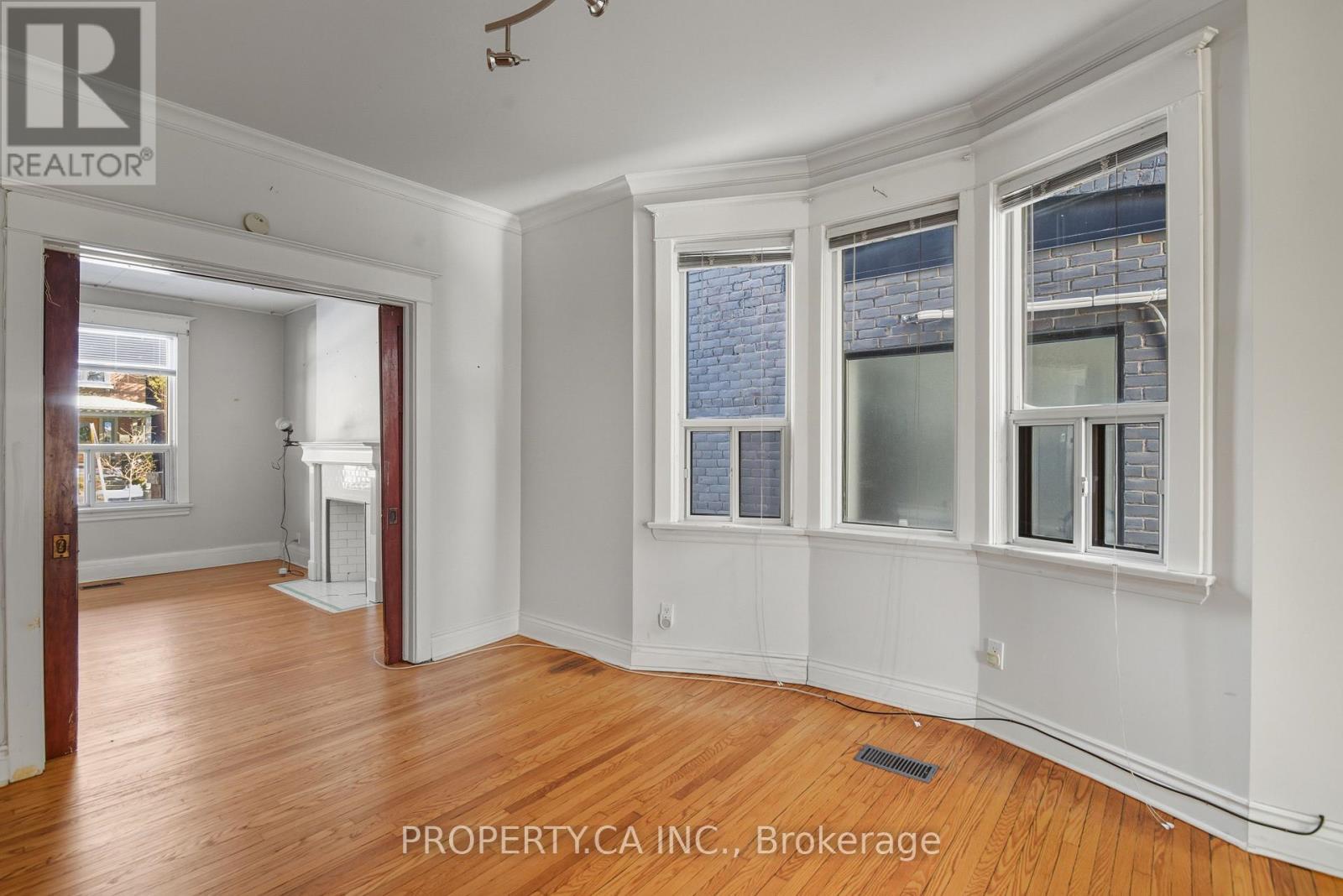 46 Rainsford Road, Toronto, Ontario  M4L 3N6 - Photo 10 - E12718938