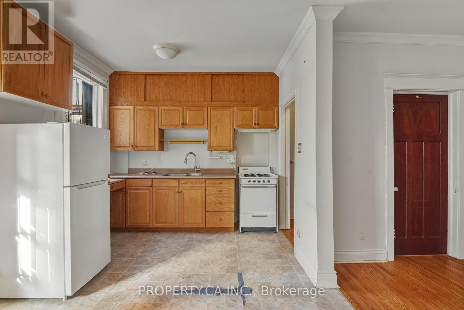 46 Rainsford Road, Toronto, Ontario  M4L 3N6 - Photo 14 - E12718938