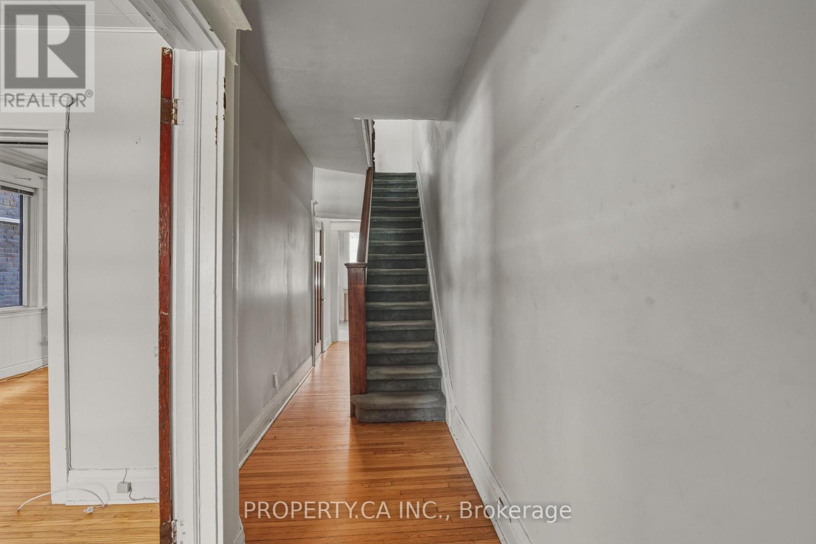 46 Rainsford Road, Toronto, Ontario  M4L 3N6 - Photo 19 - E12718938