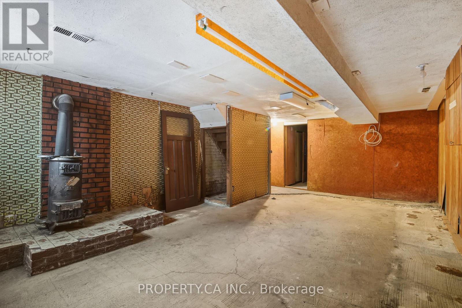 46 Rainsford Road, Toronto, Ontario  M4L 3N6 - Photo 35 - E12718938