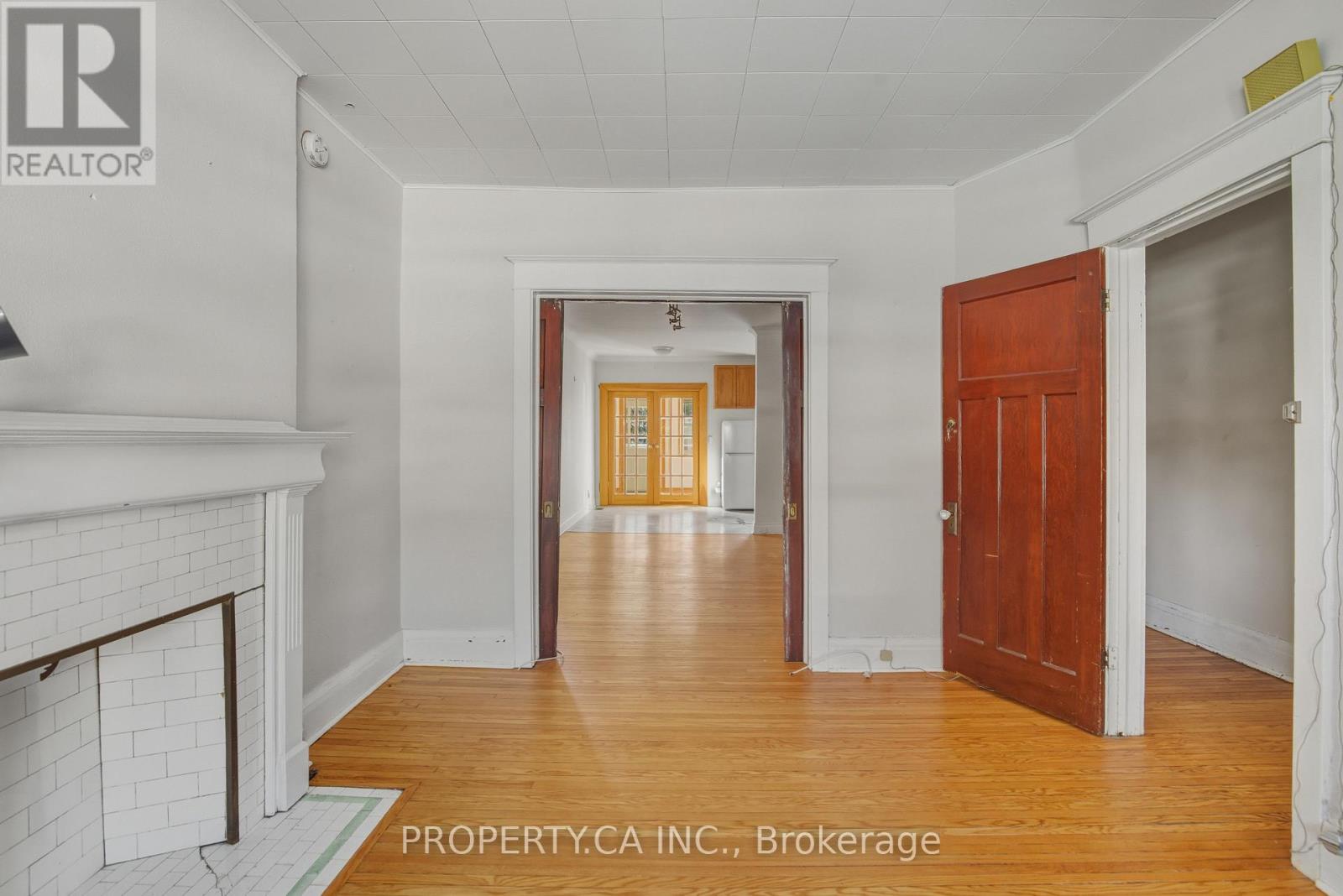 46 Rainsford Road, Toronto, Ontario  M4L 3N6 - Photo 8 - E12718938