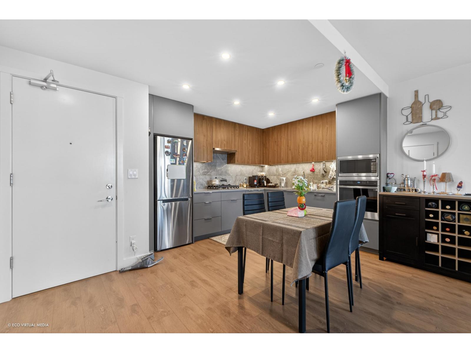 1101 13359 Old Yale Road, Surrey, British Columbia  V3T 0S4 - Photo 10 - R3082030