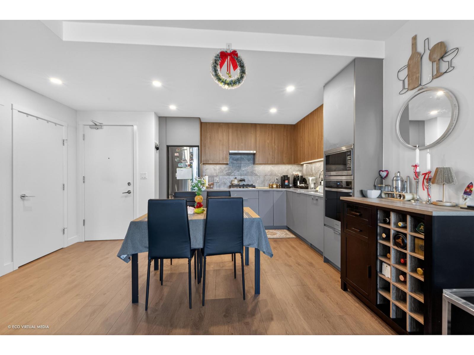 1101 13359 Old Yale Road, Surrey, British Columbia  V3T 0S4 - Photo 9 - R3082030