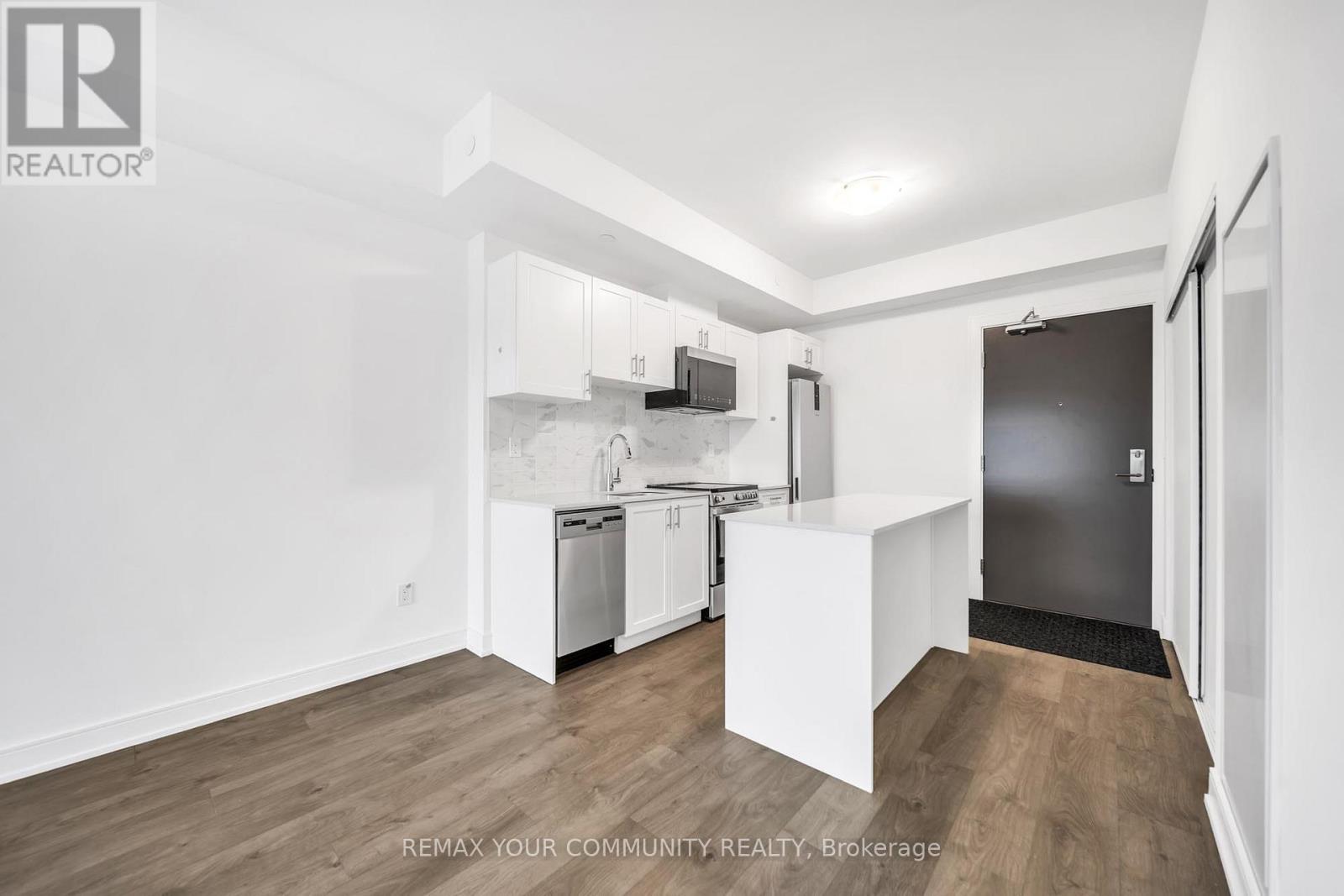 1011 - 705 Davis Drive, Newmarket, Ontario  L3Y 0J1 - Photo 15 - N12718808