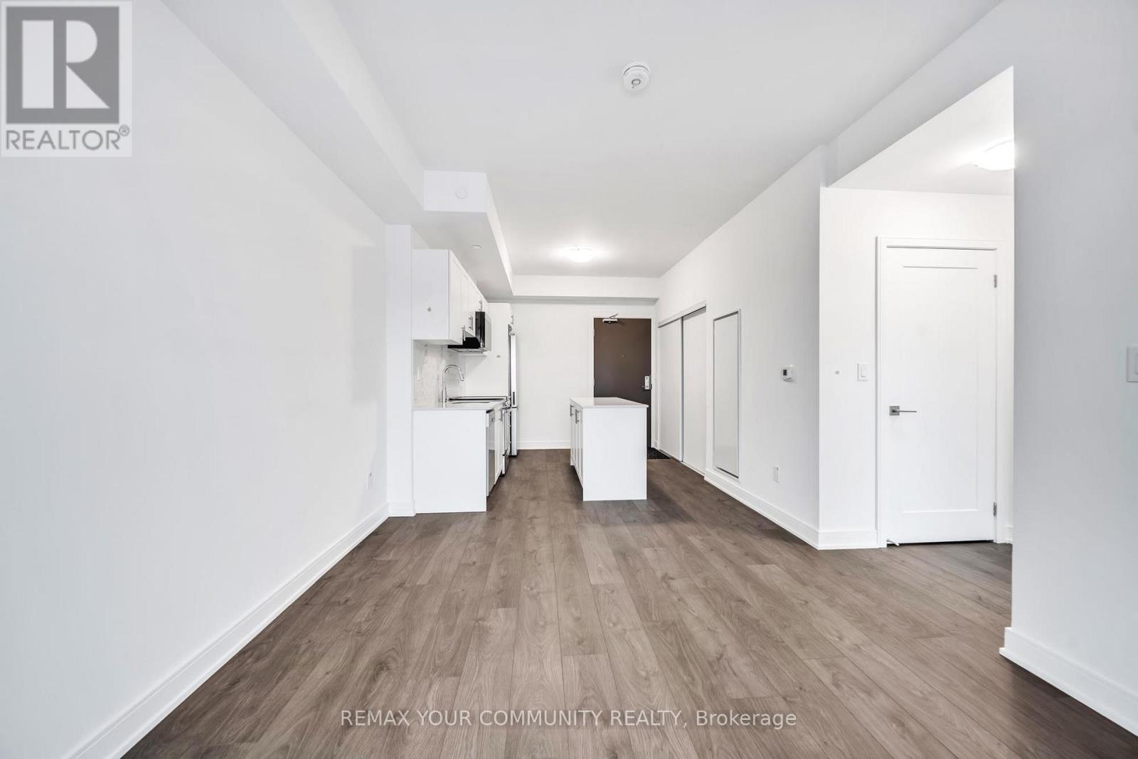 1011 - 705 Davis Drive, Newmarket, Ontario  L3Y 0J1 - Photo 17 - N12718808