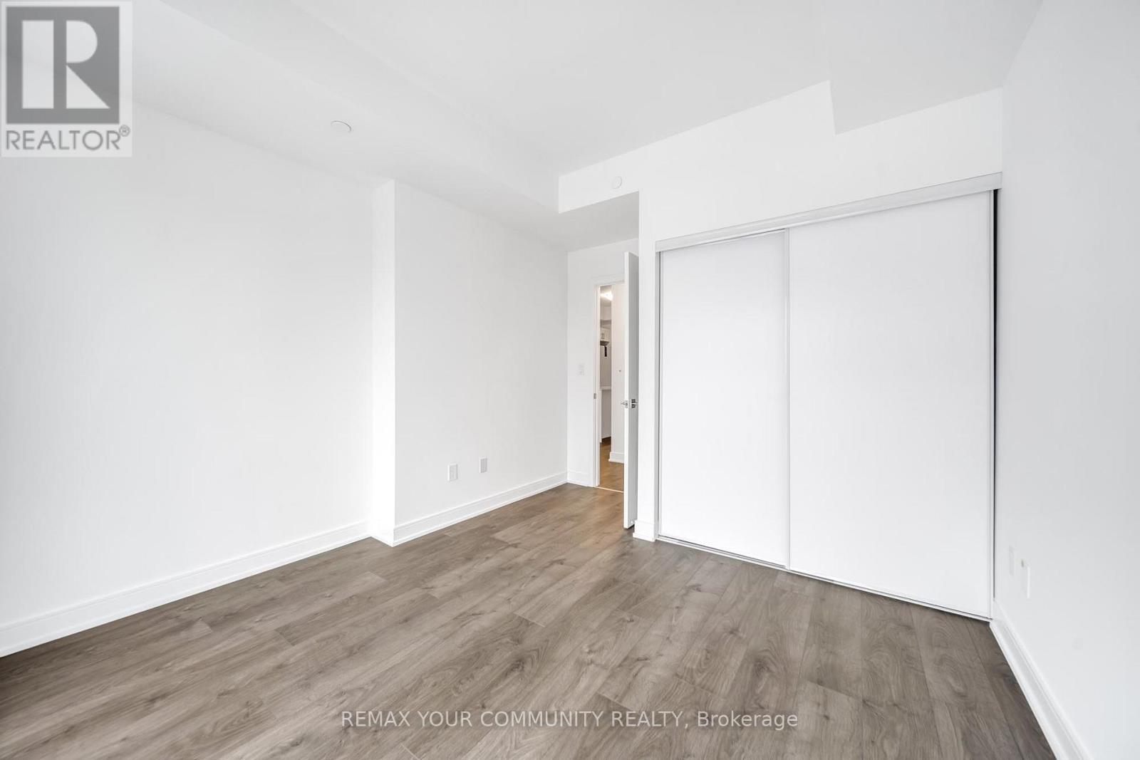 1011 - 705 Davis Drive, Newmarket, Ontario  L3Y 0J1 - Photo 23 - N12718808