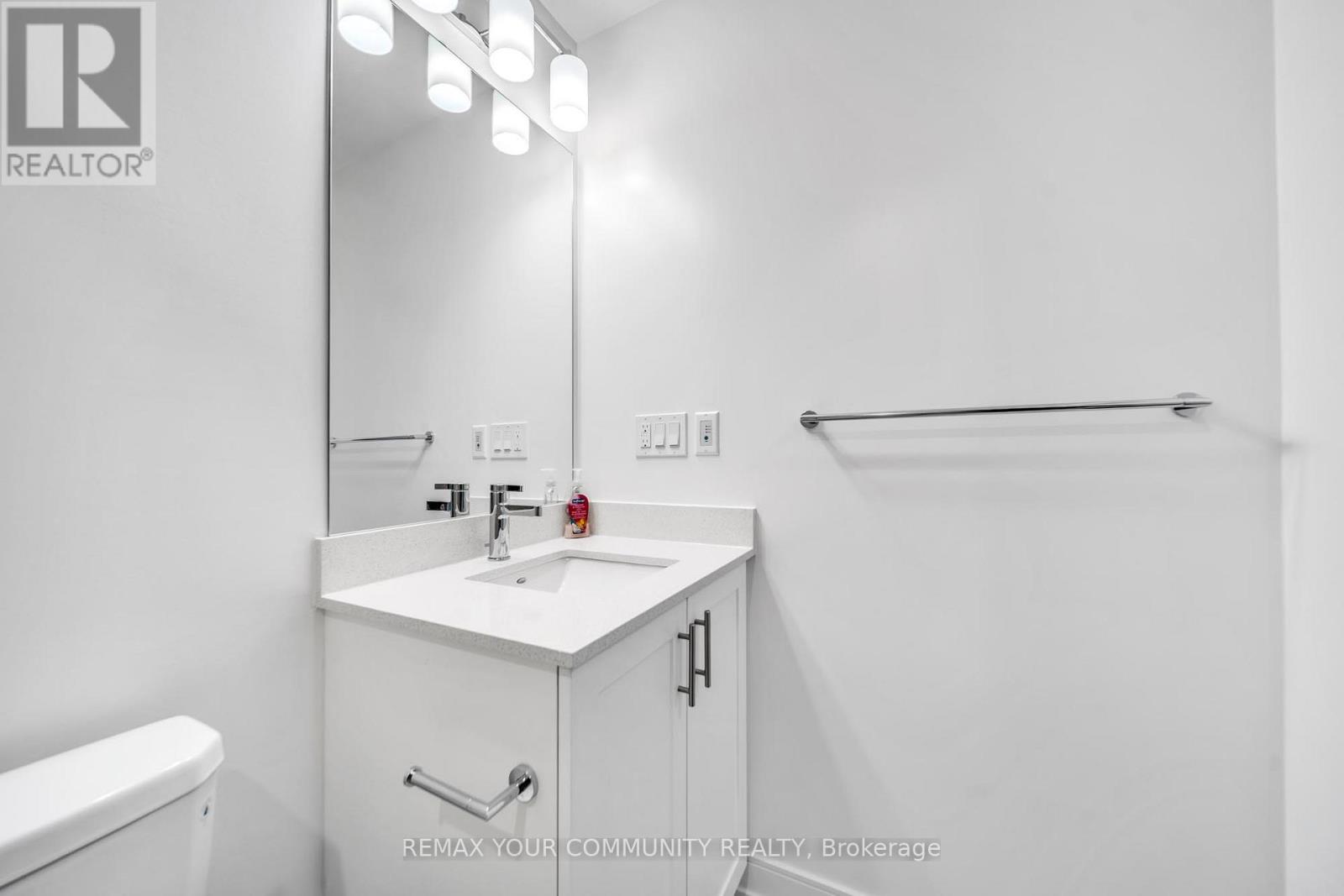 1011 - 705 Davis Drive, Newmarket, Ontario  L3Y 0J1 - Photo 25 - N12718808