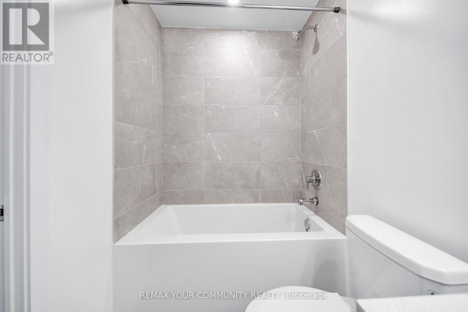 1011 - 705 Davis Drive, Newmarket, Ontario  L3Y 0J1 - Photo 26 - N12718808