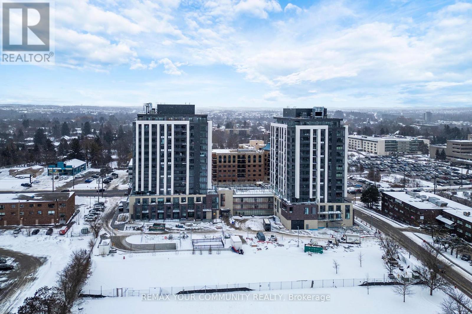 1011 - 705 Davis Drive, Newmarket, Ontario  L3Y 0J1 - Photo 3 - N12718808