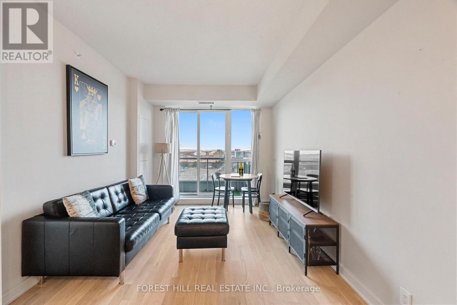 1501 - 9201 Yonge Street, Richmond Hill, Ontario  L4C 6Z2 - Photo 4 - N12718866