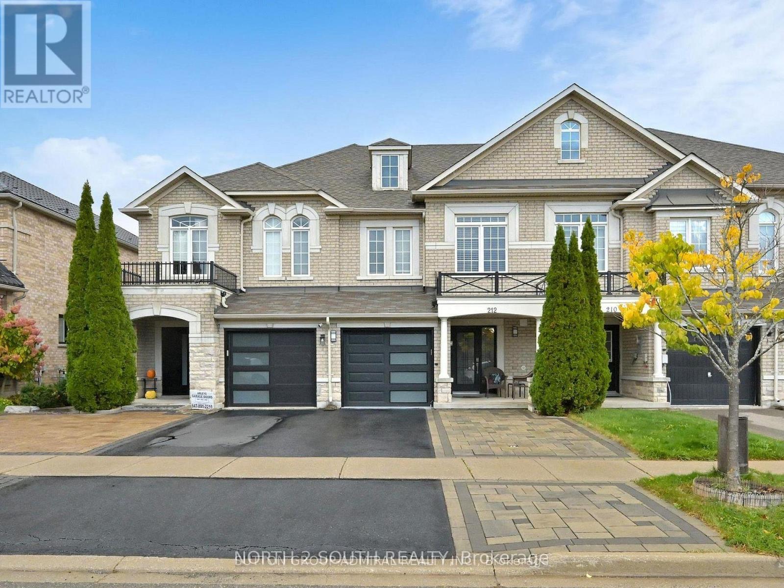 212 LAUDERDALE DRIVE, Vaughan, Ontario