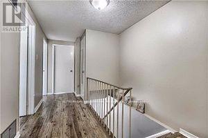 47 Riviera Drive, Vaughan, Ontario  L4K 2H9 - Photo 10 - N12718930